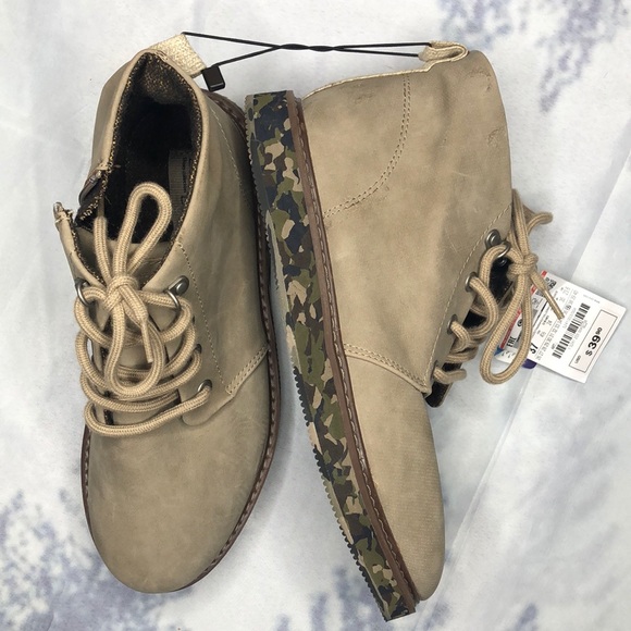 NWT Zara Boys Tan with Camo Sole Boots - Picture 4 of 8